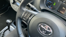 Toyota Yaris 1.5 Hybrid Y20 5dr CVT [Bi-tone] Hybrid Hatchback